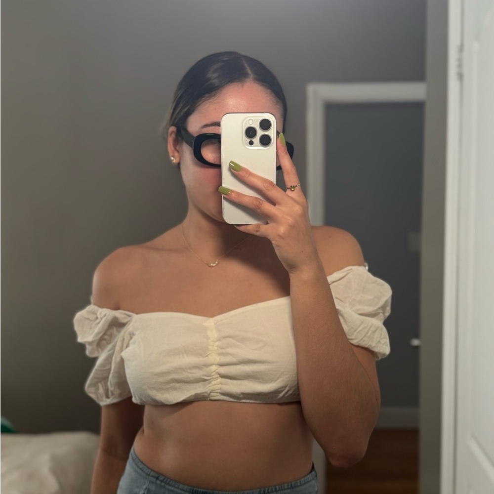 H&M Cream Off-Shoulder Ruched Crop Top